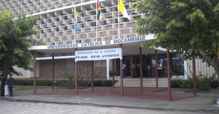 Faculdade-de-Cincia-de-Saude
