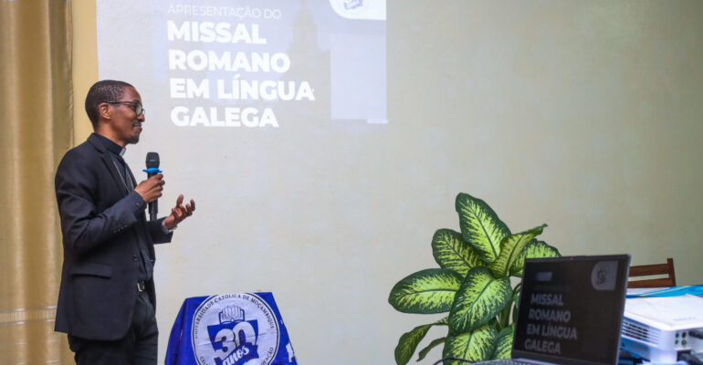 apresentacaomissalgalego-24-1536x1024