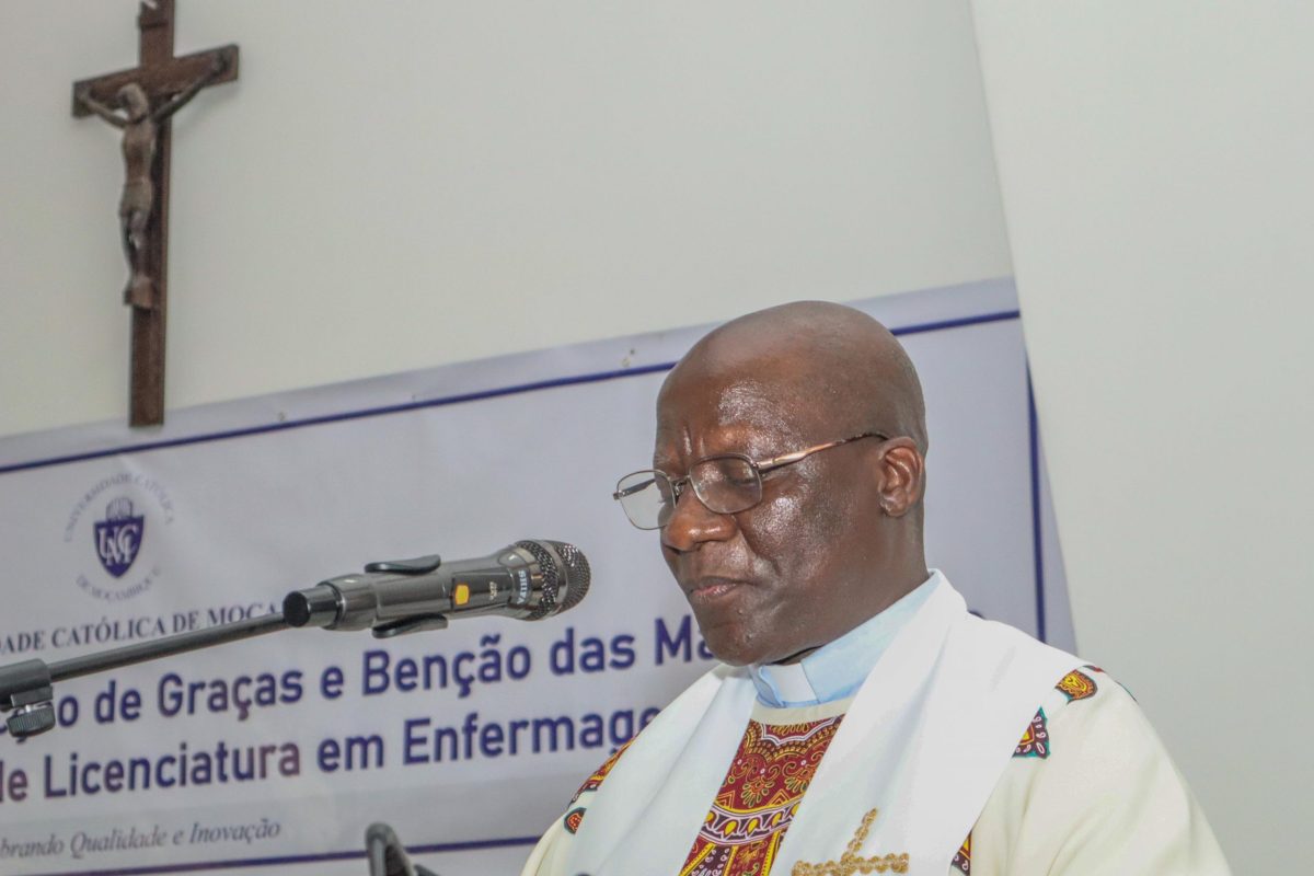 Missa Bencao das maos-8